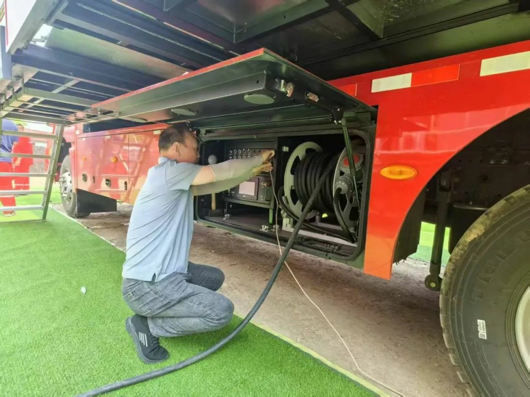 以练备战！壹定发应急救援车辆参演“应急使命·2025”联合救援演习！